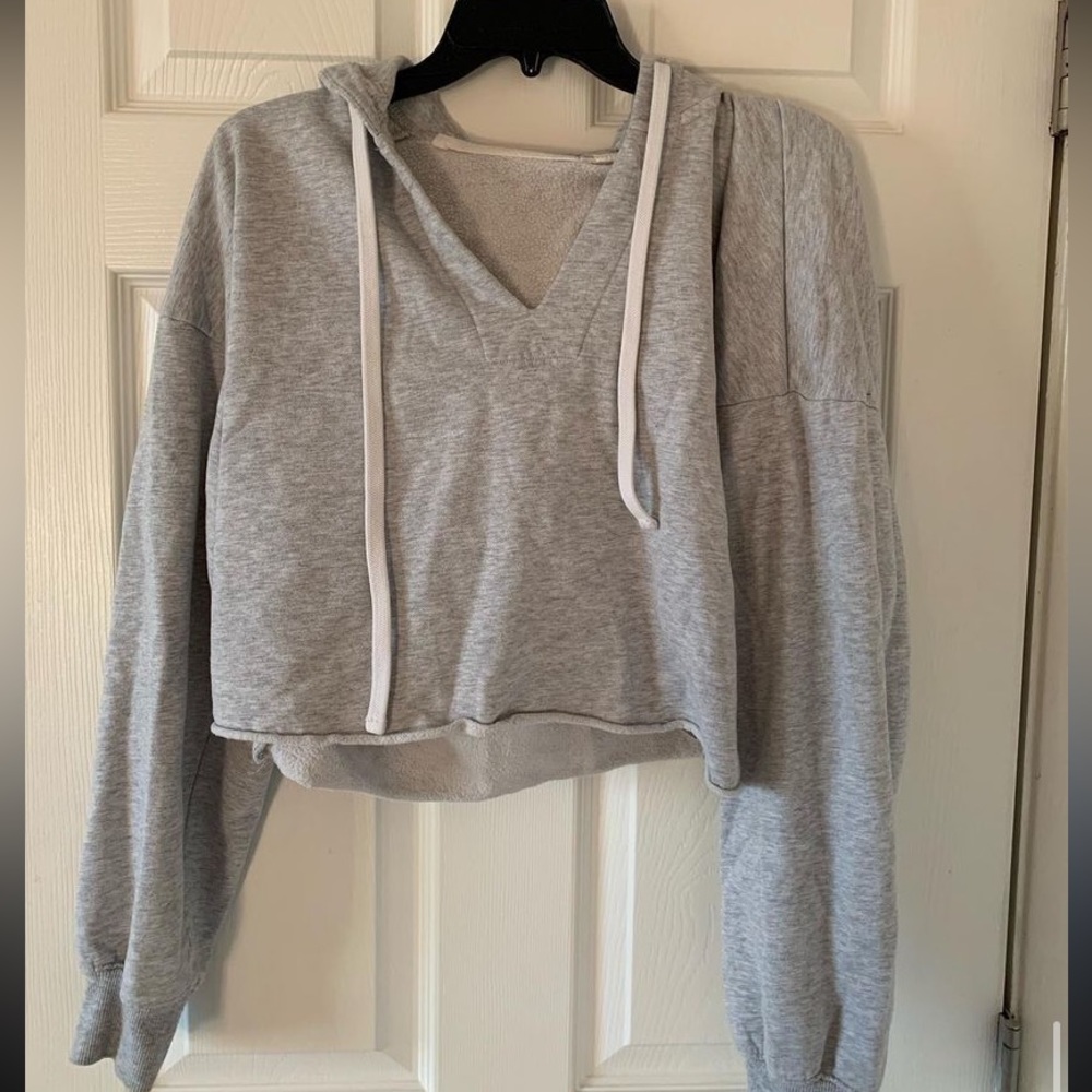 Light gray cropped hoodie